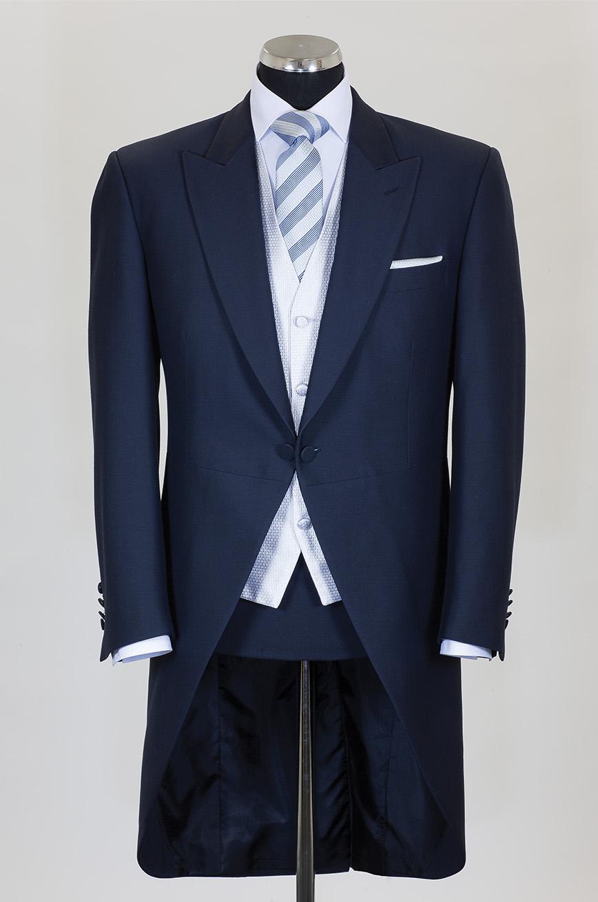 Navy Lightweight Tail Suit